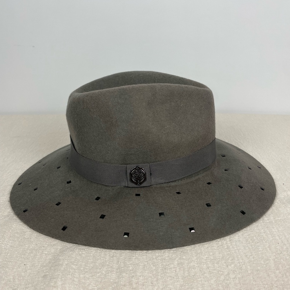 Vince Camuto Gray 100% Wool  Banded Studded Panama Hat‎